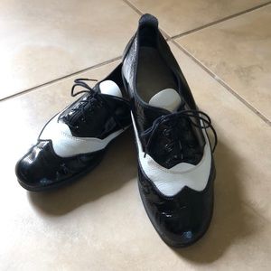 Dance Shoes. Like New